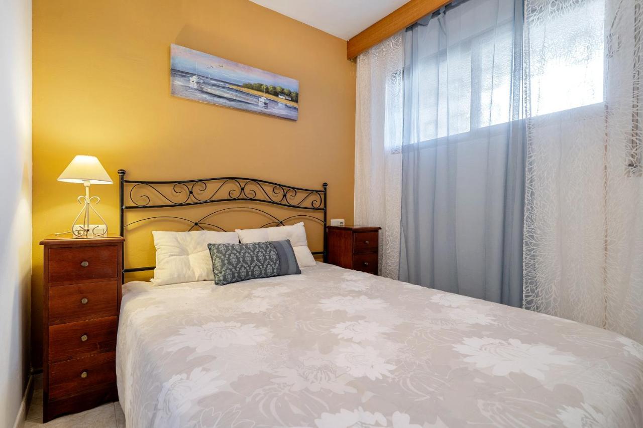 Hauzify I Apartament Gavina Салоу Экстерьер фото