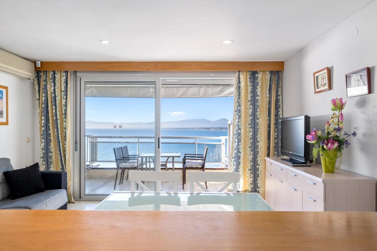 Hauzify I Apartament Gavina Салоу Экстерьер фото