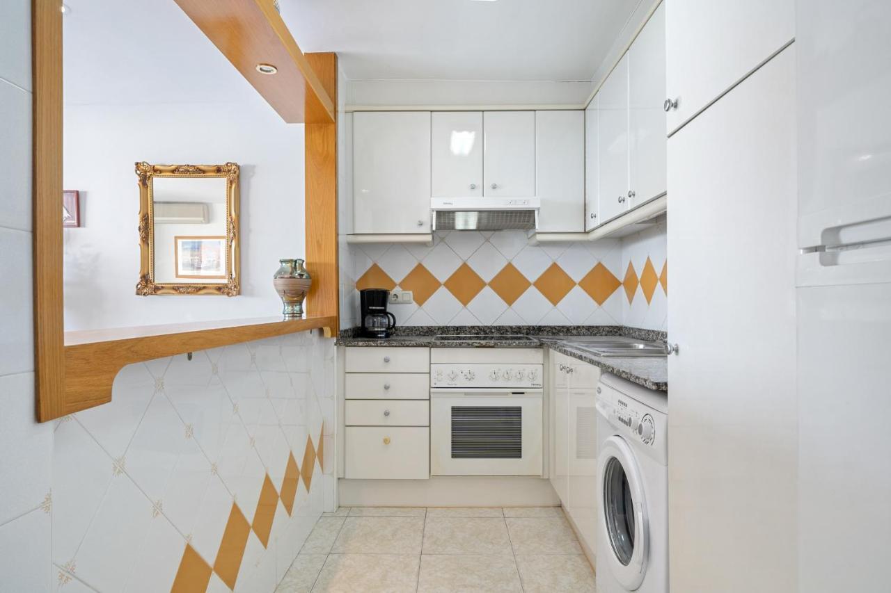 Hauzify I Apartament Gavina Салоу Экстерьер фото